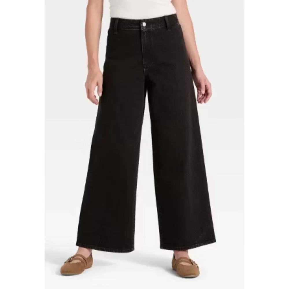 Universal Thread Women's High-Rise Sailor Wide Leg Ankle Jeans in Black Denim 14